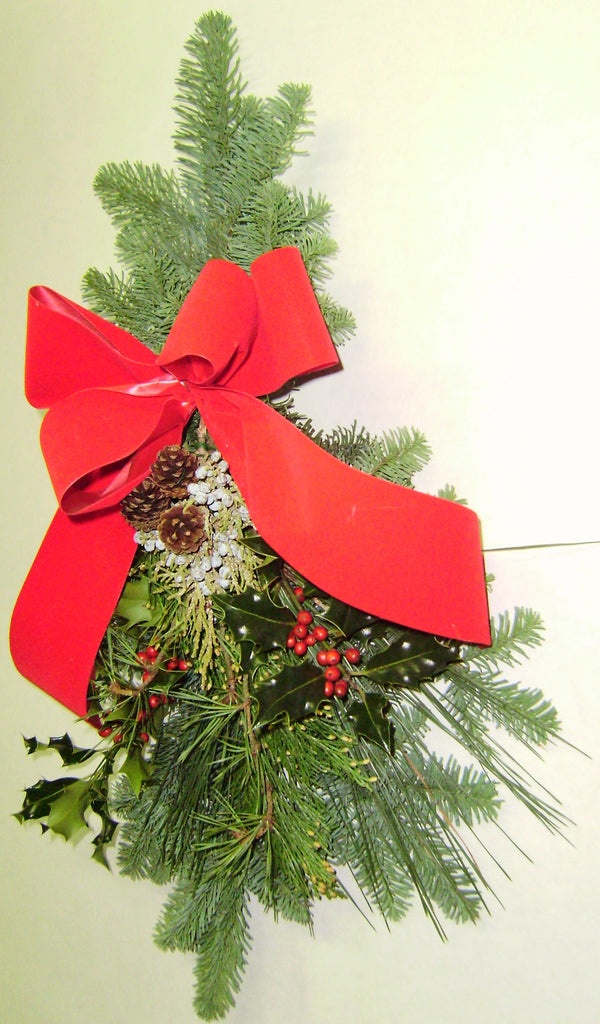 24F - FIRESIDE - Holiday Special Swag